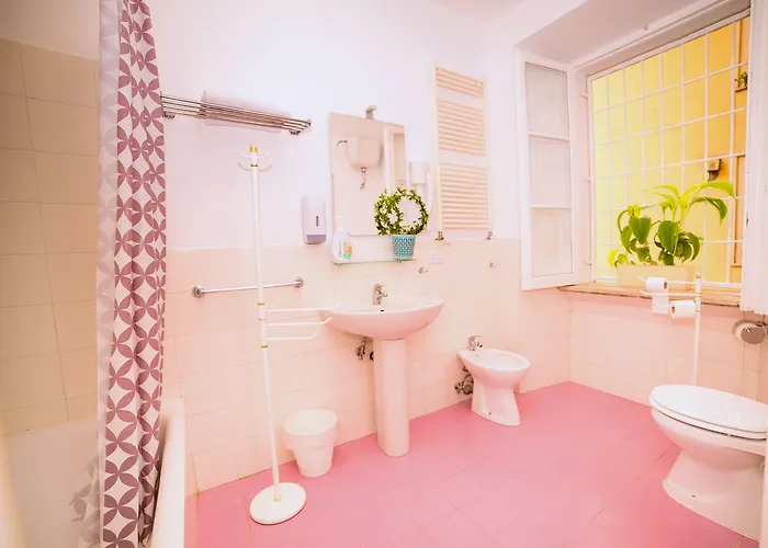 A Casa Simpatia - A Richiesta Parcheggio Gratuito ! 2* Rom