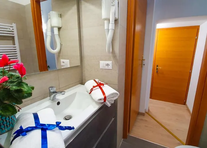 A Casa Simpatia - A Richiesta Parcheggio Gratuito ! 2*