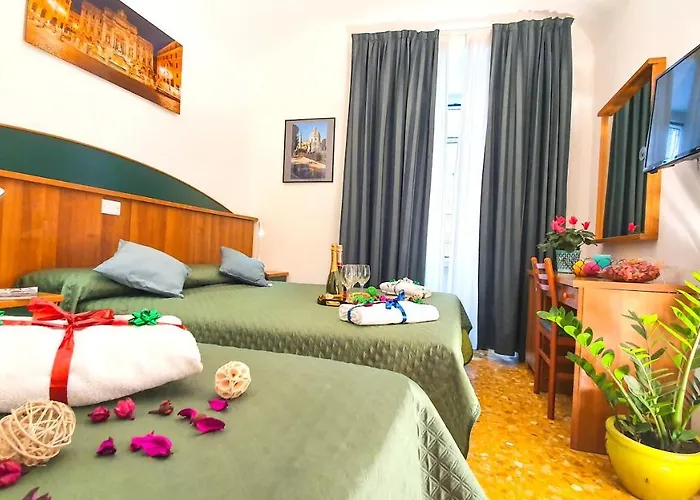 A Casa Simpatia - A Richiesta Parcheggio Gratuito ! 2* Rom